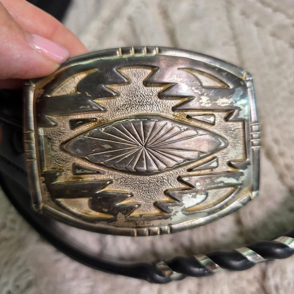Vintage 1995 Western Belt Black Steel Hand Laced Thick Leather USA Mens 34